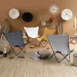 Fauteuil Pliant LAFUMA Pop Up XL Airlon - Motifs Cara Hexa / Noir 5 Fauteuil Pliant LAFUMA Pop Up XL Airlon - Motifs Cara Hexa / Noir -Lafuma Magasin lfm2957.9332 fauteuil relax pliant lafuma pop up xl cara noir ambiance 2