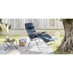 Fauteuil Relax Pliant LAFUMA Futura BeComfort XL - Bleu Encre -Lafuma Magasin lfm3131.8900 fauteuil relax pliant lafuma futura becomfort xl bleu encre ambiance 3